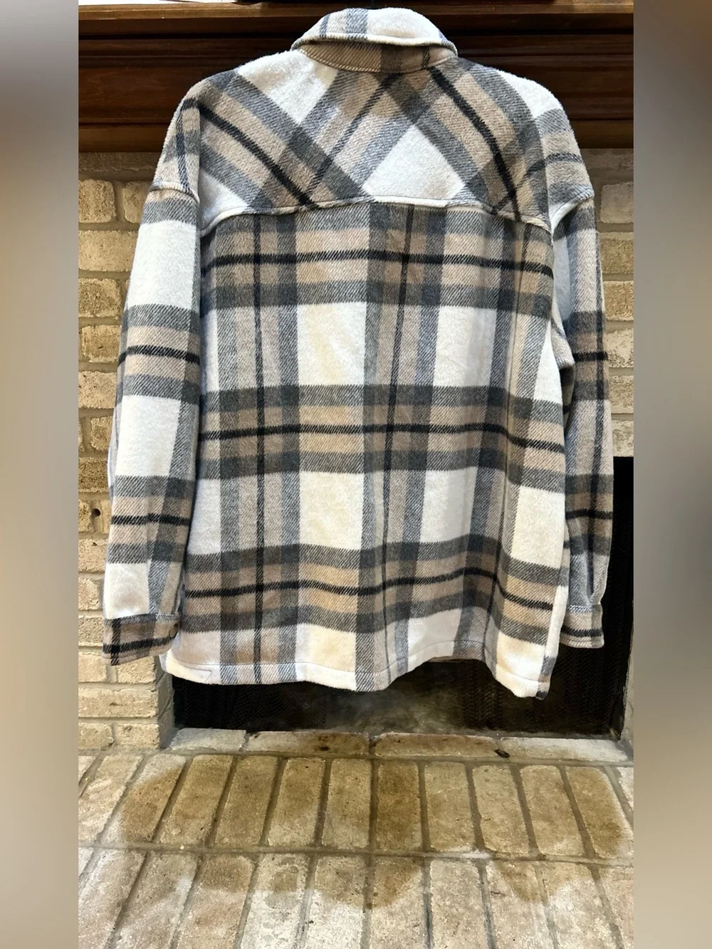 Workshop Republic Clothing Plaid Snap-Front Jacket in Cream, Gray, and Tan EUC
